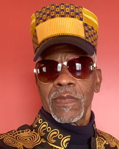 Watani Stiner headshot.