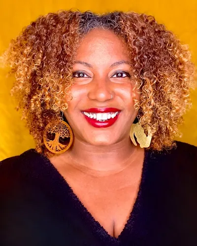 Faylita Hicks headshot.