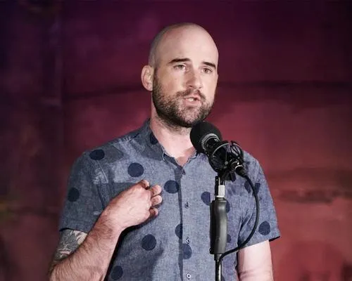 Michael Fischer headshot.