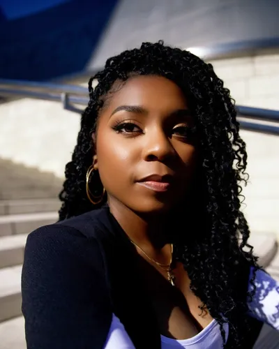 Barbara Fant headshot.